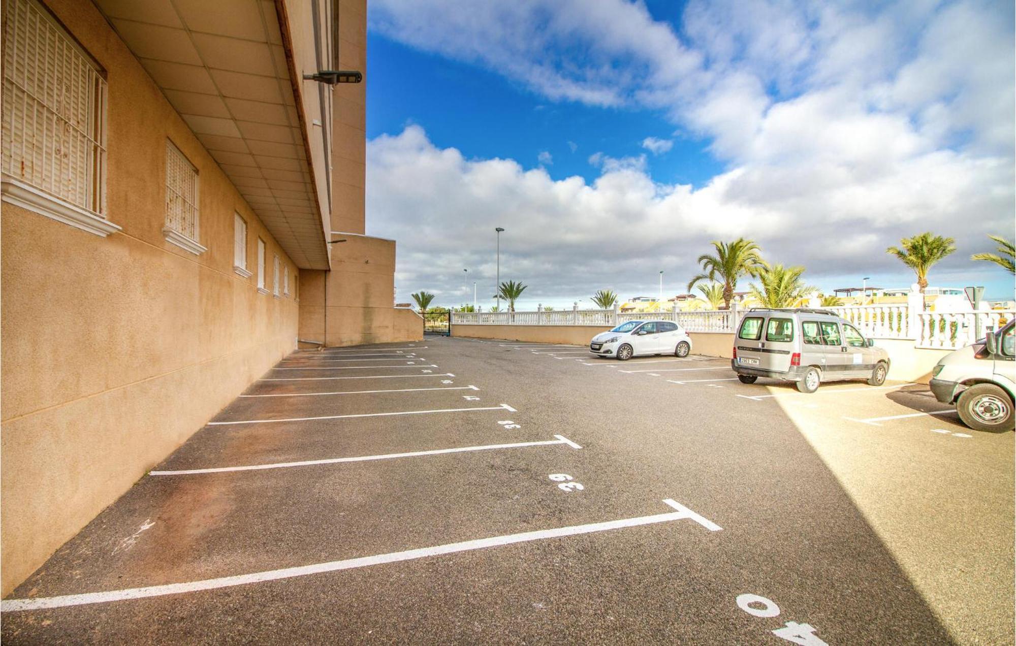 Beach Front Apartment In Los Arenales Del Sol Εξωτερικό φωτογραφία