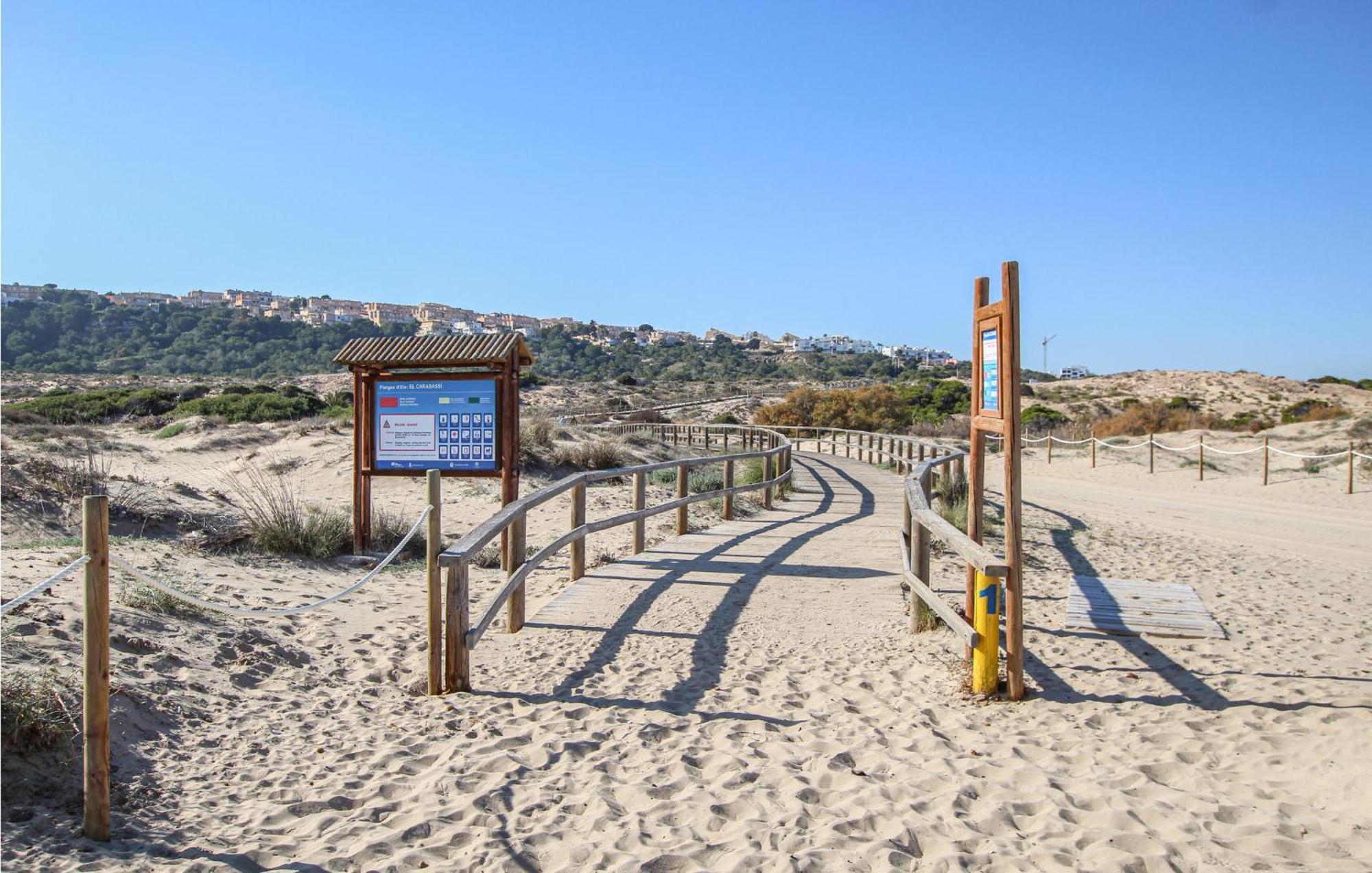 Beach Front Apartment In Los Arenales Del Sol Εξωτερικό φωτογραφία